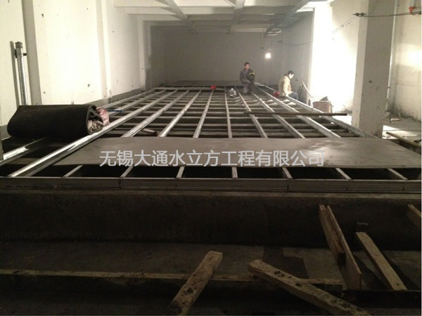 圣芭芭拉房產生活水箱鋼架基礎